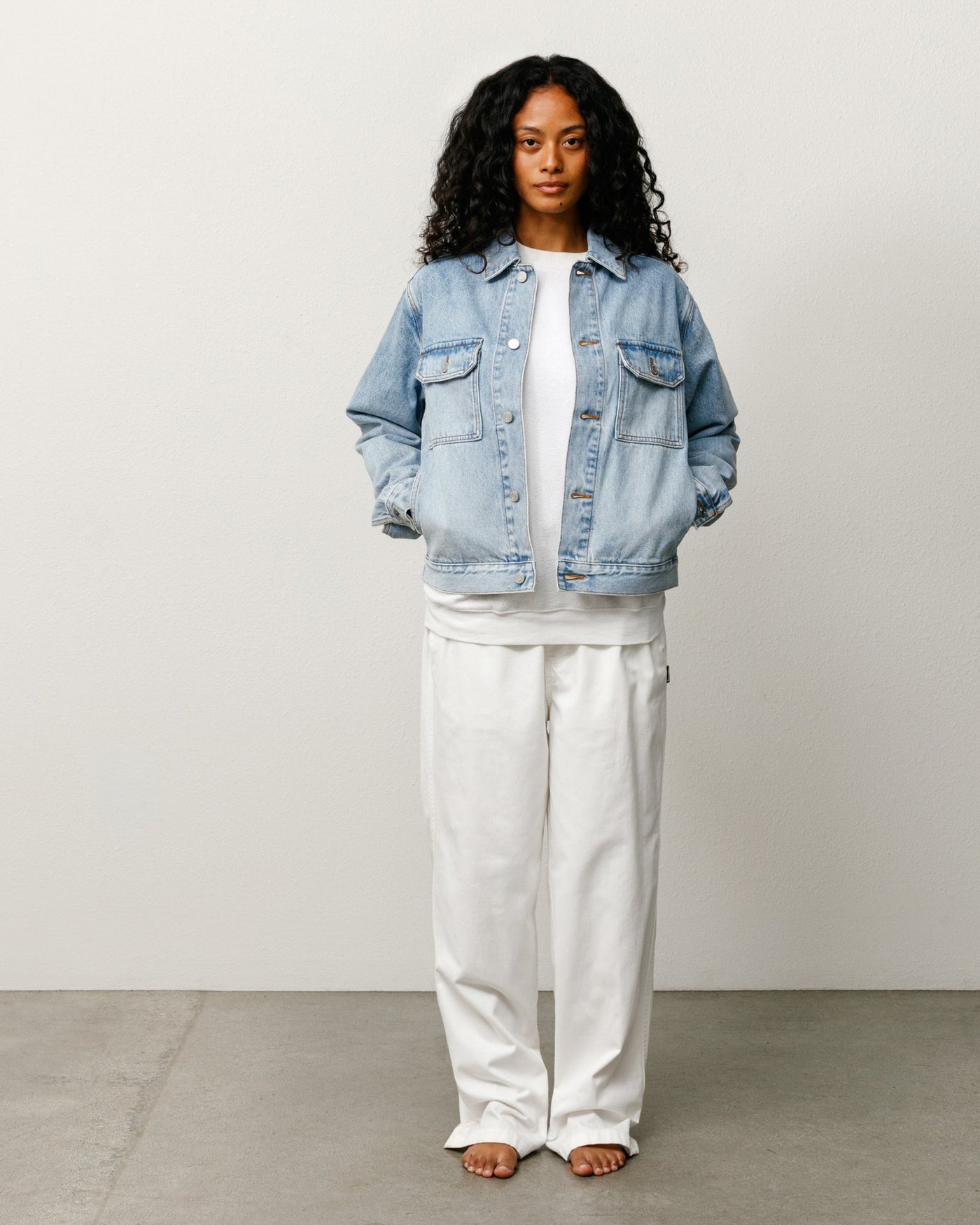 DENIM TRUCKER JACKET