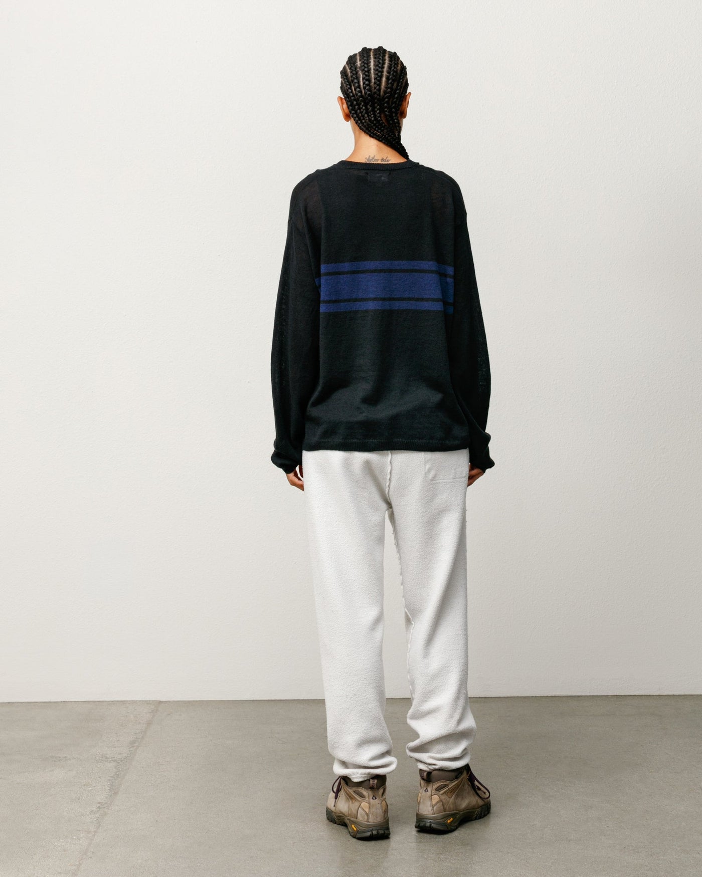 LIGHTWEIGHT STRIPED SWEATER